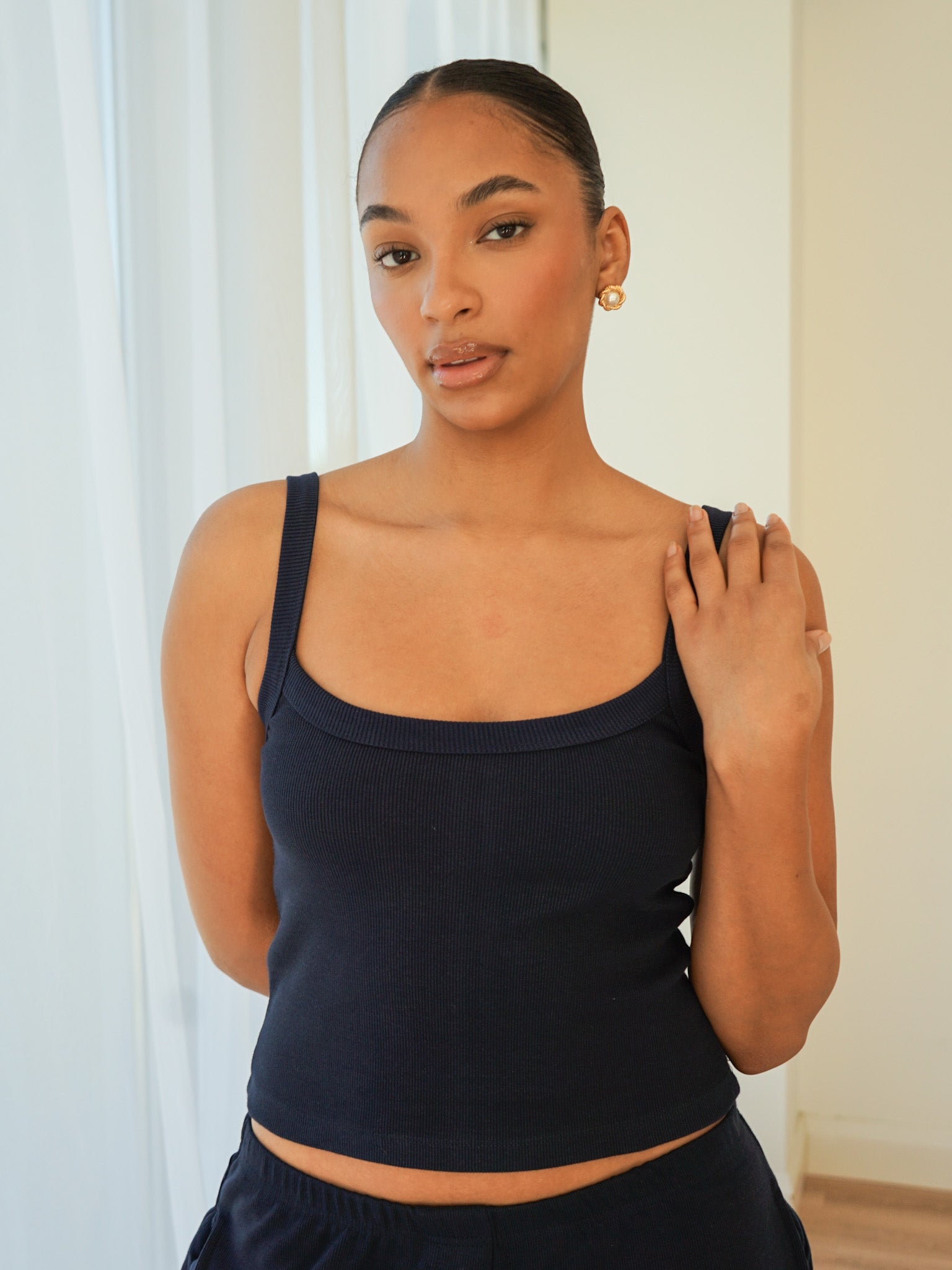 Rib Scoop Neck Tank Navy – Wildflo Studio