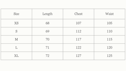 Table showing size chart for clothing with measurements in centimeters